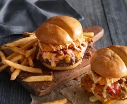 Crispy Crunch Burger (Crunch Burger ) — ₹899